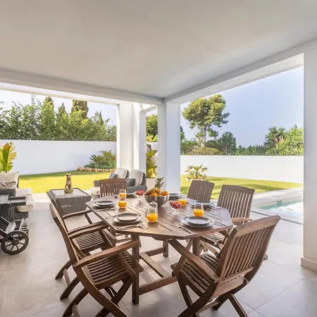 Luxury Amazing Location Villa Marbella