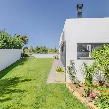 Villa Luxury Amazing Location *